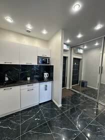 45 м², 2-комнатная квартира 2 500 ₽ в сутки - изображение 82