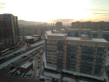 Купить двухкомнатную квартиру с парковкой у метро МЦД Баковка в Москве и МО - изображение 5