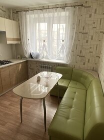 41 м², 1-комнатная квартира 2 500 ₽ в сутки - изображение 36