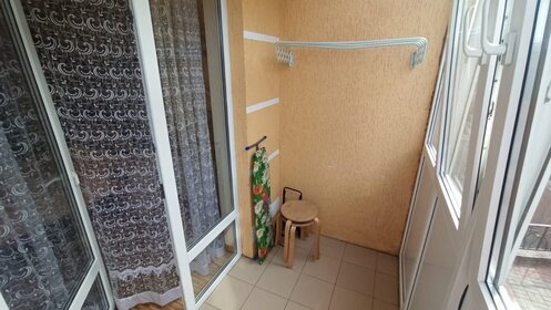 57 м², 2-комнатная квартира 3 300 ₽ в сутки - изображение 98