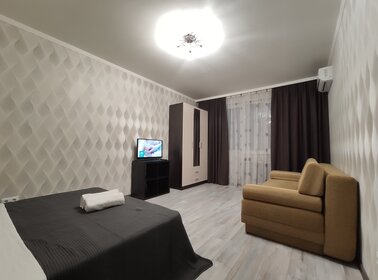 42 м², 1-комнатная квартира 1 750 ₽ в сутки - изображение 55