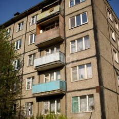 Квартира 61 м², 4-комнатная - изображение 1