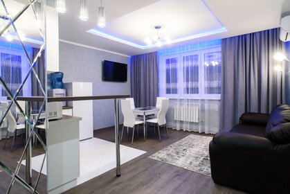 64 м², 3-комнатная квартира 3 500 ₽ в сутки - изображение 26