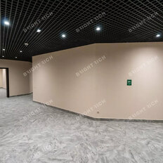 715,8 м², офис - изображение 1