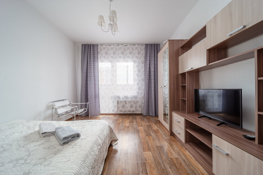 42 м², 1-комнатная квартира 2 999 ₽ в сутки - изображение 51