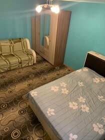 30 м², квартира-студия 1 600 ₽ в сутки - изображение 32