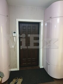Купить трехкомнатную квартиру с евроремонтом у метро Ладожская (оранжевая ветка) в Санкт-Петербурге и ЛО - изображение 36