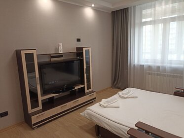 30 м², квартира-студия 3 600 ₽ в сутки - изображение 79