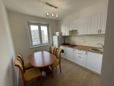 42 м², 1-комнатная квартира 2 300 ₽ в сутки - изображение 60