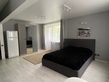32 м², 1-комнатная квартира 1 800 ₽ в сутки - изображение 29