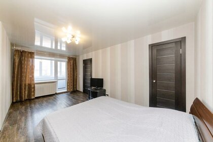 32 м², 1-комнатная квартира 1 800 ₽ в сутки - изображение 73