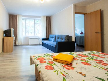 32 м², 1-комнатная квартира 2 300 ₽ в сутки - изображение 76