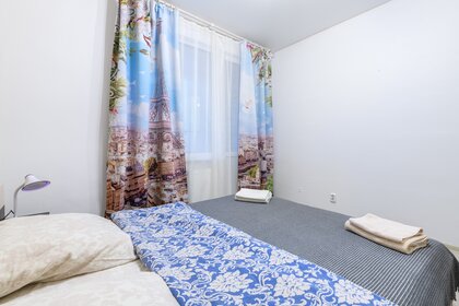43 м², 2-комнатная квартира 2 200 ₽ в сутки - изображение 106