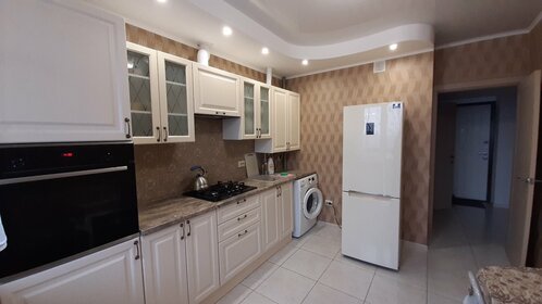 25 м², квартира-студия 1 600 ₽ в сутки - изображение 64