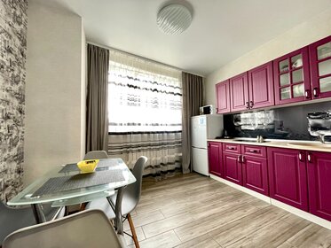 64 м², 3-комнатная квартира 3 500 ₽ в сутки - изображение 104