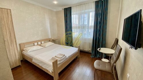 280 м² дом, 8 соток участок 33 000 ₽ в сутки - изображение 32