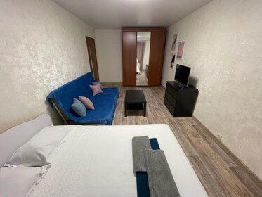 35 м², 1-комнатная квартира 2 500 ₽ в сутки - изображение 97