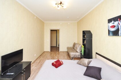 47 м², 1-комнатная квартира 2 300 ₽ в сутки - изображение 48