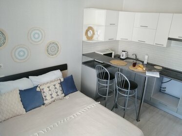 25 м², квартира-студия 1 700 ₽ в сутки - изображение 23