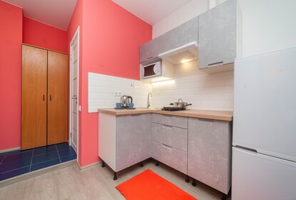 20 м², 1-комнатная квартира 2 500 ₽ в сутки - изображение 86