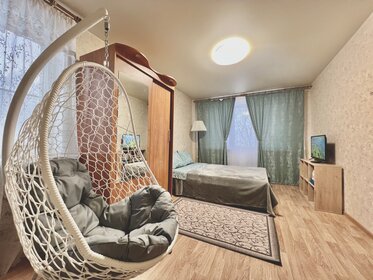 35 м², 1-комнатная квартира 1 900 ₽ в сутки - изображение 42