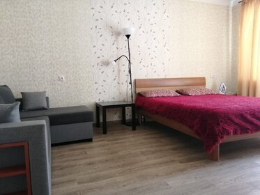 15 м², квартира-студия 1 650 ₽ в сутки - изображение 36