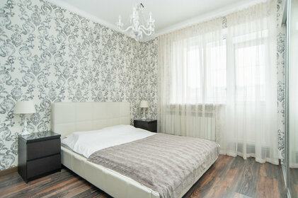 Купить трехкомнатную квартиру с лоджией и в новостройке в Щёлково - изображение 49