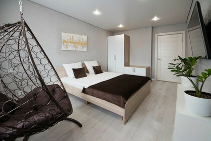 41 м², 2-комнатная квартира 2 300 ₽ в сутки - изображение 75