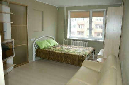 44 м², 2-комнатная квартира 2 200 ₽ в сутки - изображение 58