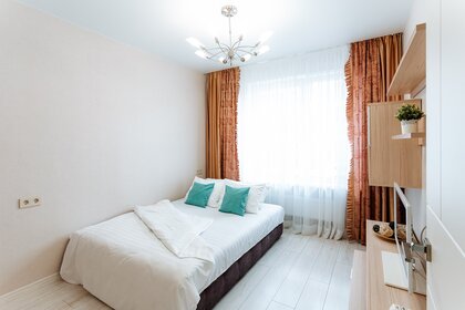 30 м², квартира-студия 2 700 ₽ в сутки - изображение 47