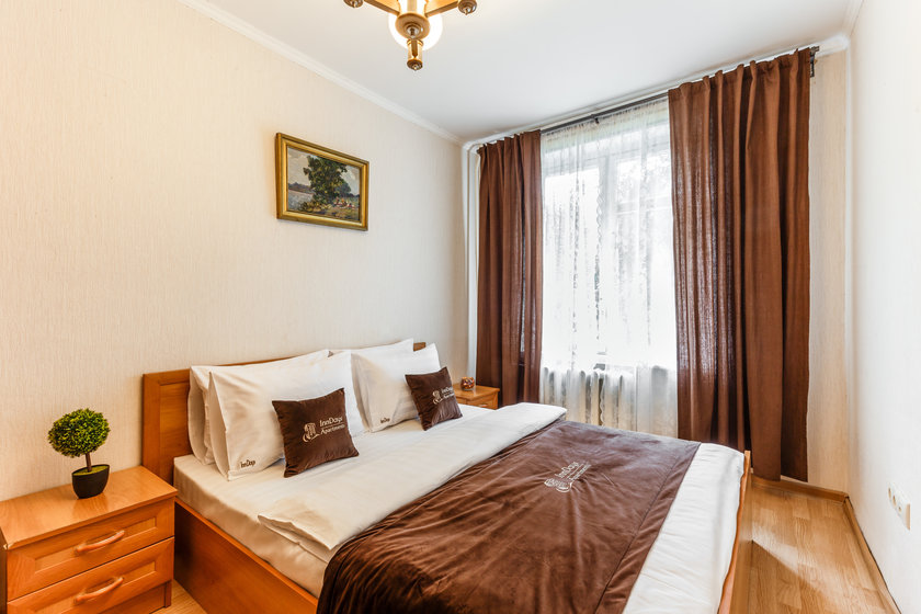 45 м², 2-комнатная квартира 2 500 ₽ в сутки - изображение 1