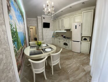 50 м², 1-комнатная квартира 6 000 ₽ в сутки - изображение 75