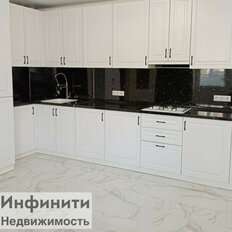 Квартира 82 м², 2-комнатная - изображение 2