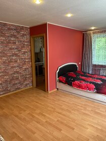 Купить квартиру с высокими потолками и без отделки или требует ремонта в Грозном - изображение 20