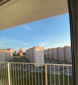 Купить однокомнатную квартиру площадью 70 кв.м. у метро Звёздная (синяя ветка) в Санкт-Петербурге и ЛО - изображение 20