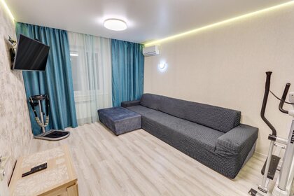 54 м², 3-комнатная квартира 4 500 ₽ в сутки - изображение 41