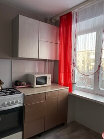 60 м², 2-комнатная квартира 2 700 ₽ в сутки - изображение 51