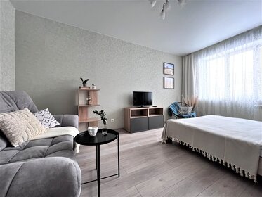 70 м², 3-комнатная квартира 8 500 ₽ в сутки - изображение 80