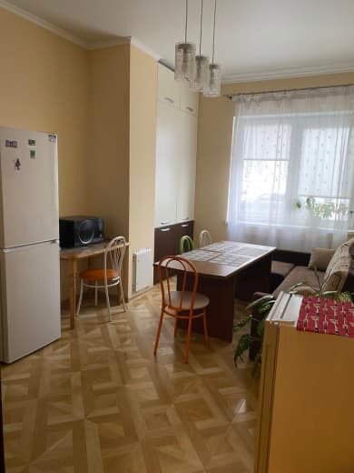 80 м², 2-комнатная квартира 1 750 ₽ в сутки - изображение 1