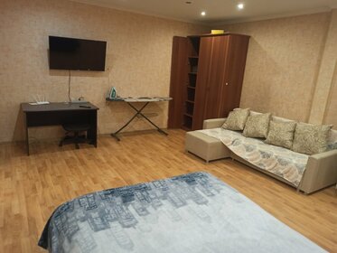 42 м², 1-комнатная квартира 3 500 ₽ в сутки - изображение 46