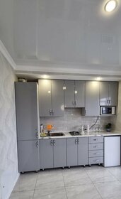 45 м², 1-комнатная квартира 2 500 ₽ в сутки - изображение 49