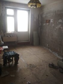 Купить трехкомнатную квартиру с ремонтом на Пятницком шоссе в Москве и МО - изображение 35