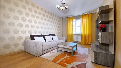 60 м², 2-комнатная квартира 2 700 ₽ в сутки - изображение 40