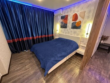 35 м², 1-комнатная квартира 2 200 ₽ в сутки - изображение 54