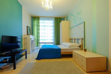 31 м², 1-комнатная квартира 3 300 ₽ в сутки - изображение 101