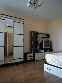 45 м², 1-комнатная квартира 2 700 ₽ в сутки - изображение 40