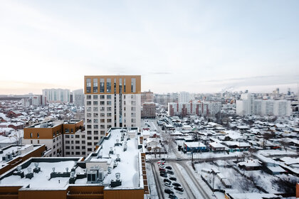 Купить двухкомнатную квартиру с высокими потолками у метро Купчино (синяя ветка) в Санкт-Петербурге и ЛО - изображение 39