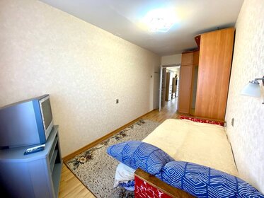 58 м², 2-комнатная квартира 2 500 ₽ в сутки - изображение 32