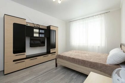 32,4 м², 1-комнатная квартира 2 800 ₽ в сутки - изображение 57