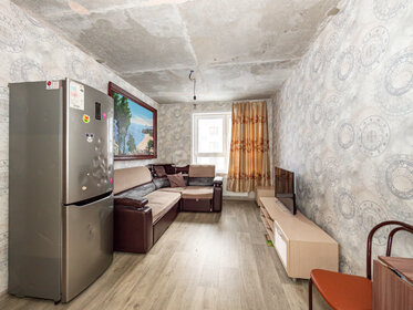 Купить трехкомнатную квартиру с панорамными окнами в Мытищах - изображение 35